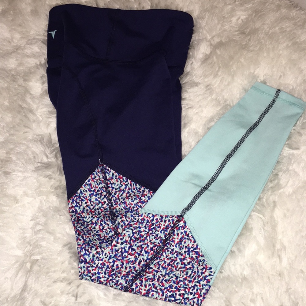 Old Navy Go Dry High Rise Compression Leggings